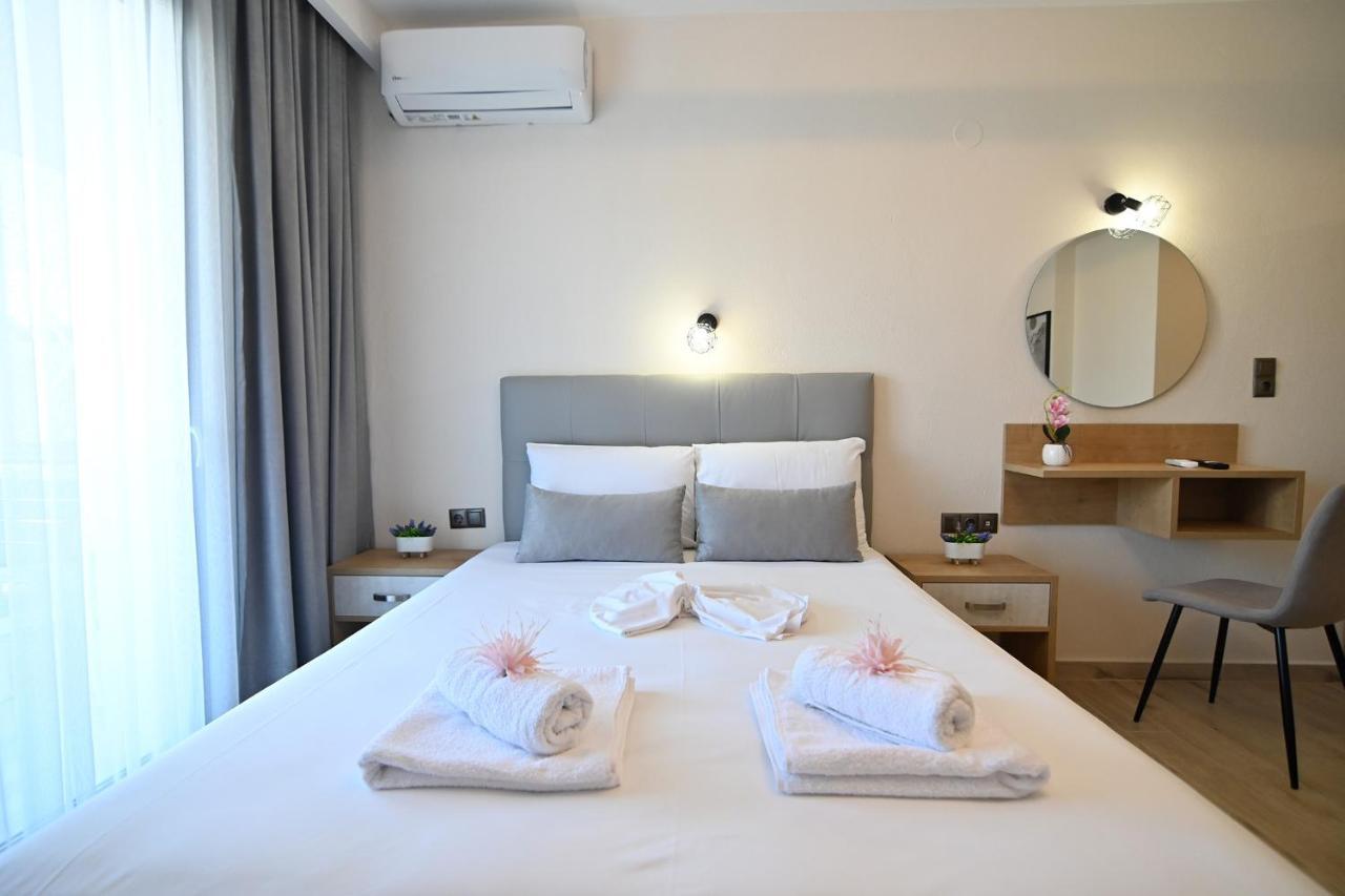 Armonia Luxury Suites Vrasná Buitenkant foto