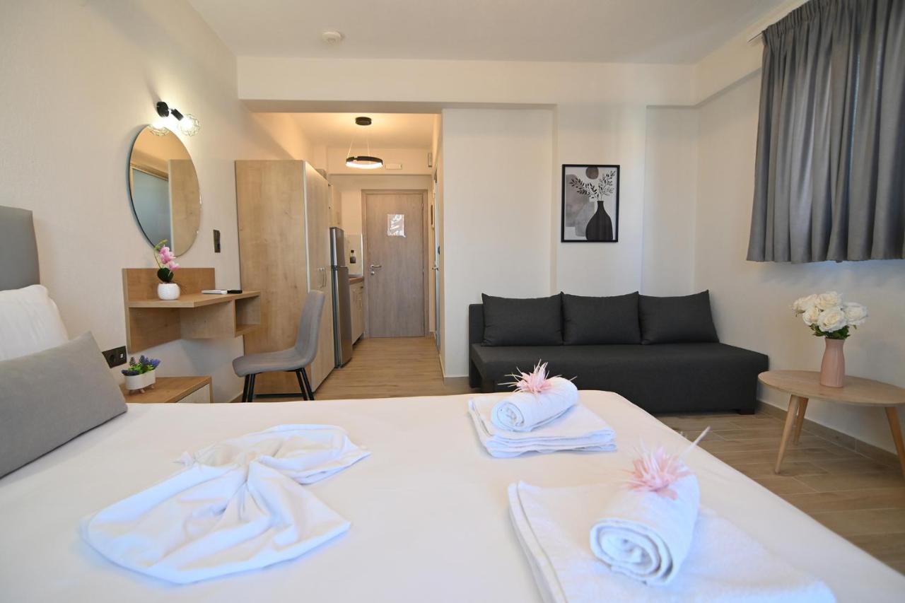 Armonia Luxury Suites Vrasná Buitenkant foto