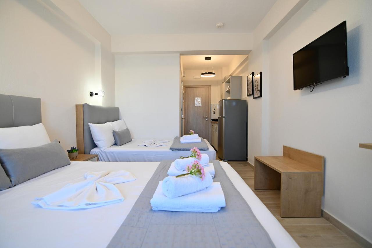 Armonia Luxury Suites Vrasná Buitenkant foto